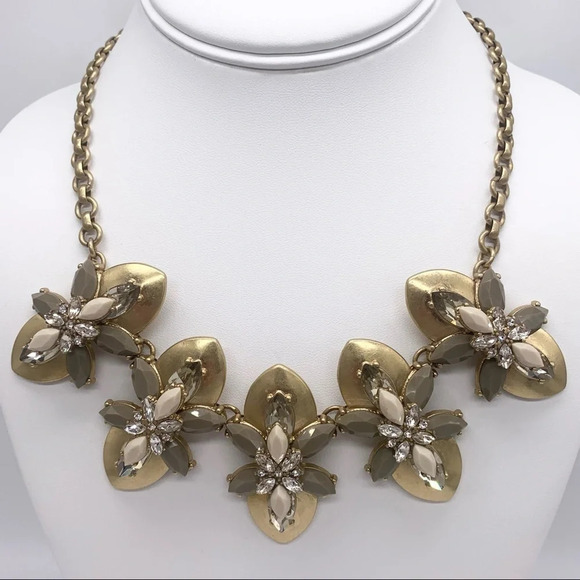 J. Crew Taupe Beige Faceted Cluster Gold Necklace - Picture 1 of 3